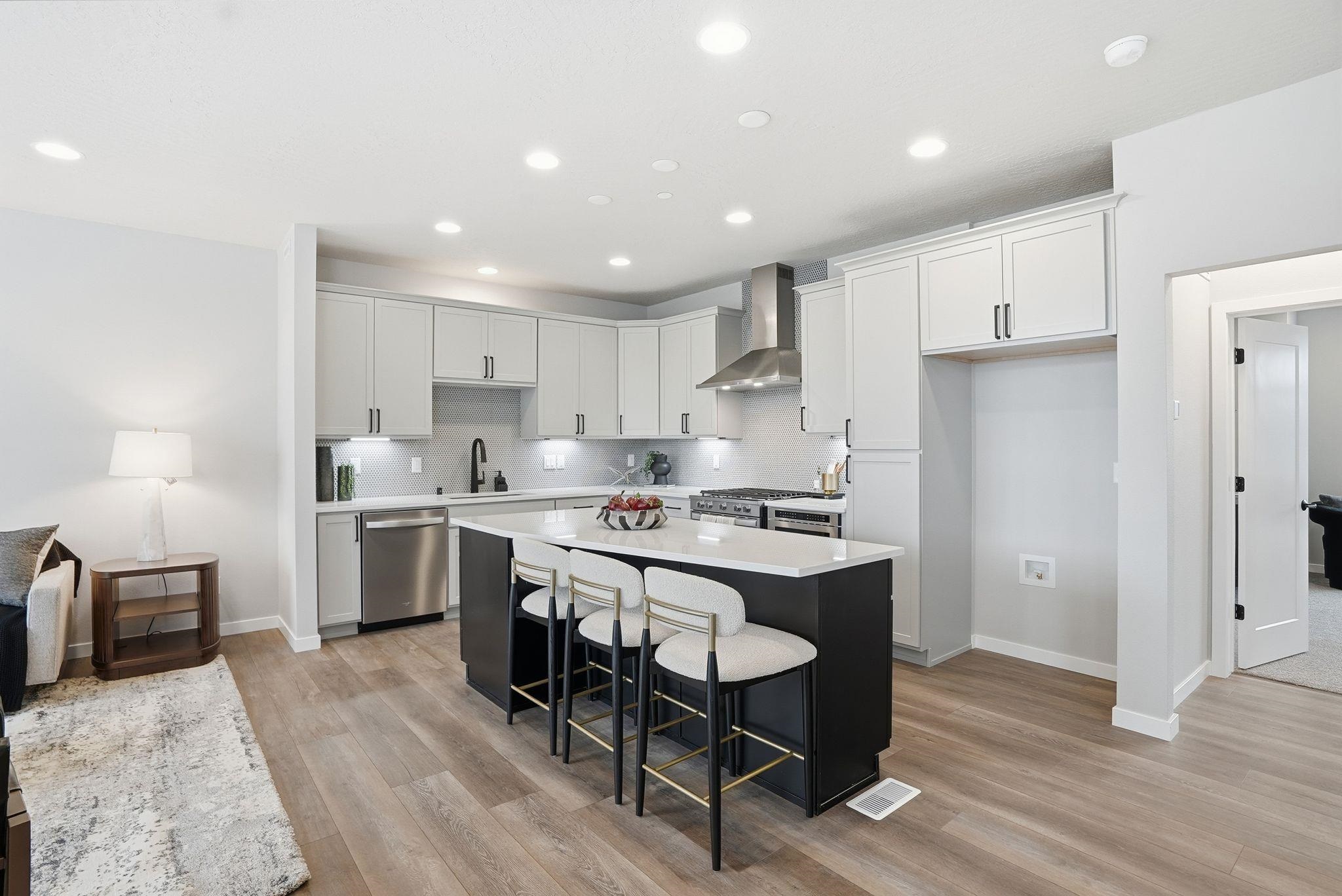 2530 W Summit Pkwy - Photo 18
