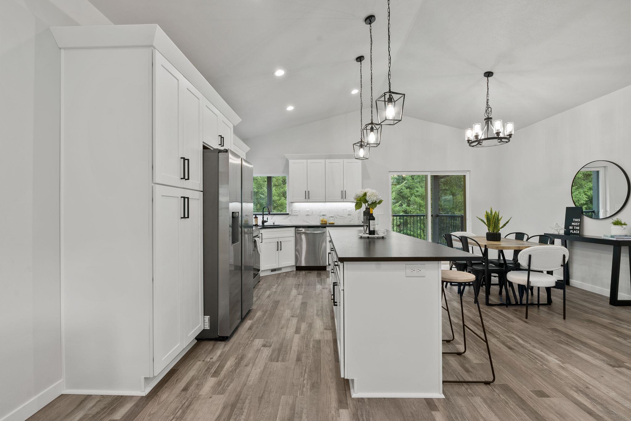 826 Thomas Ln - Photo 11