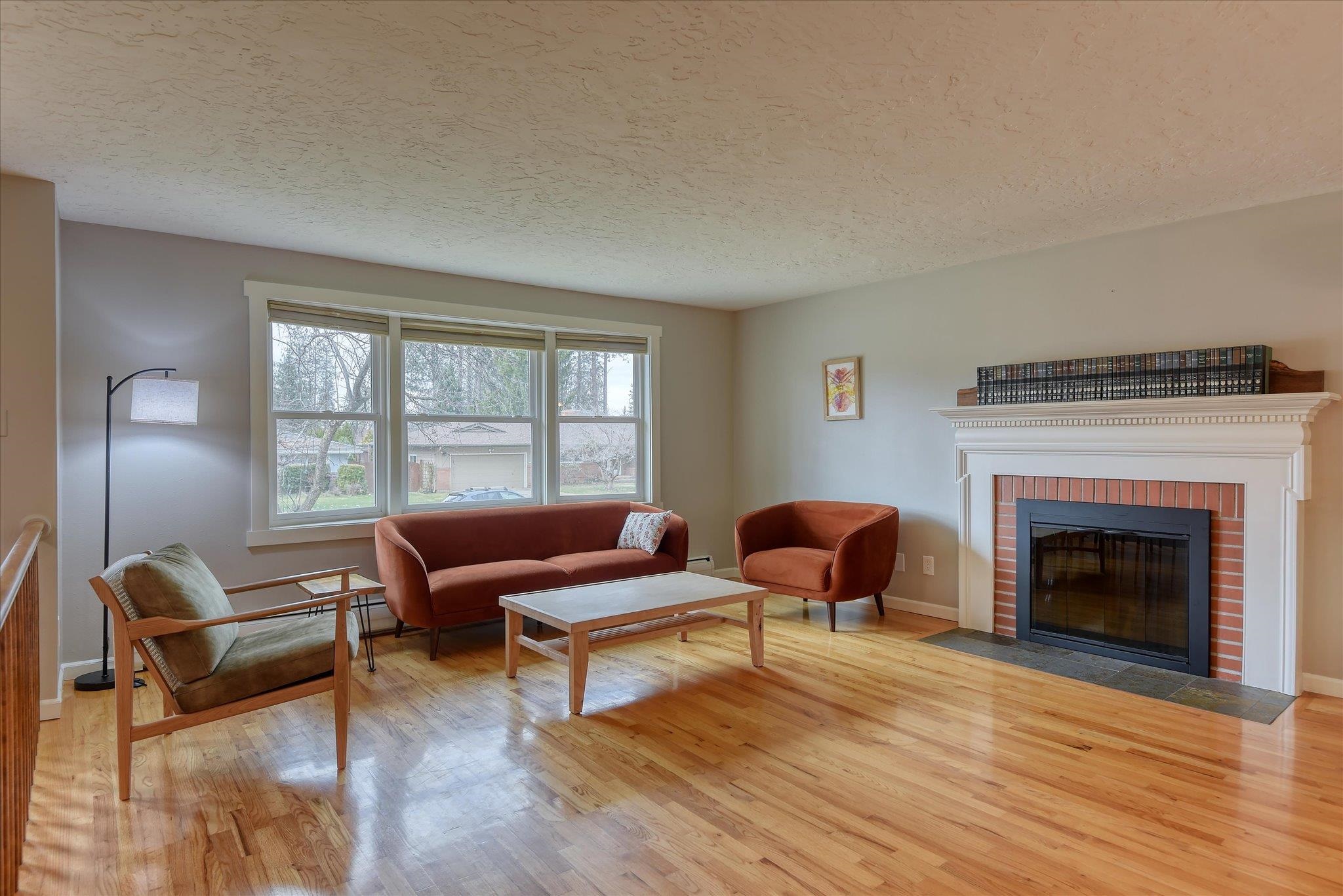 4301 S MADELIA St - Photo 8
