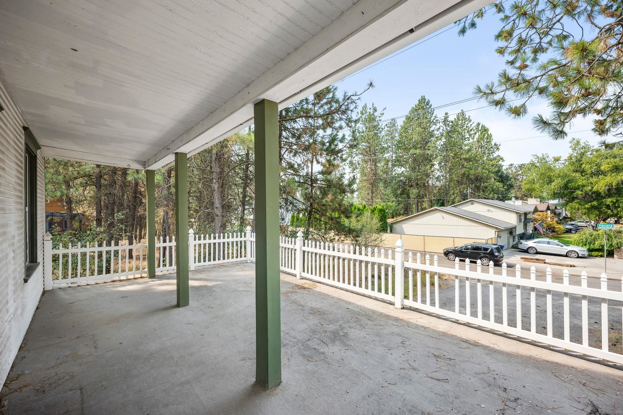 3521 S Havana St - Photo 4