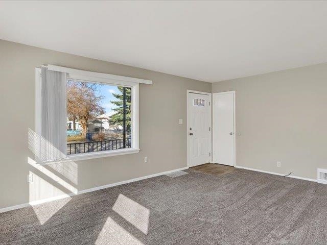 1648 E Wabash Ave - Photo 4