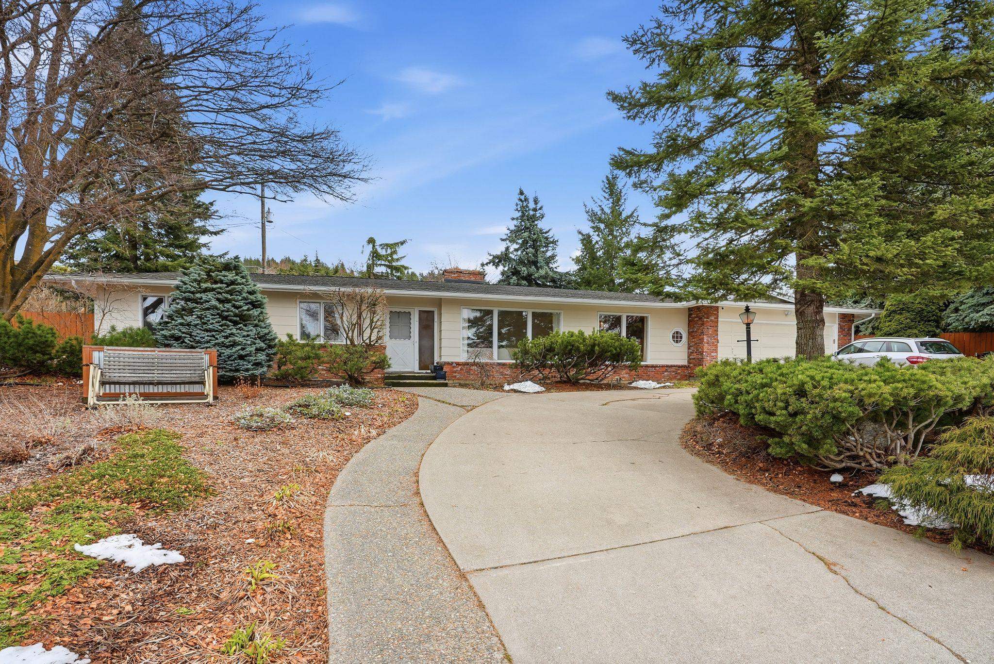 5419 S Dearborn Rd - Photo 1