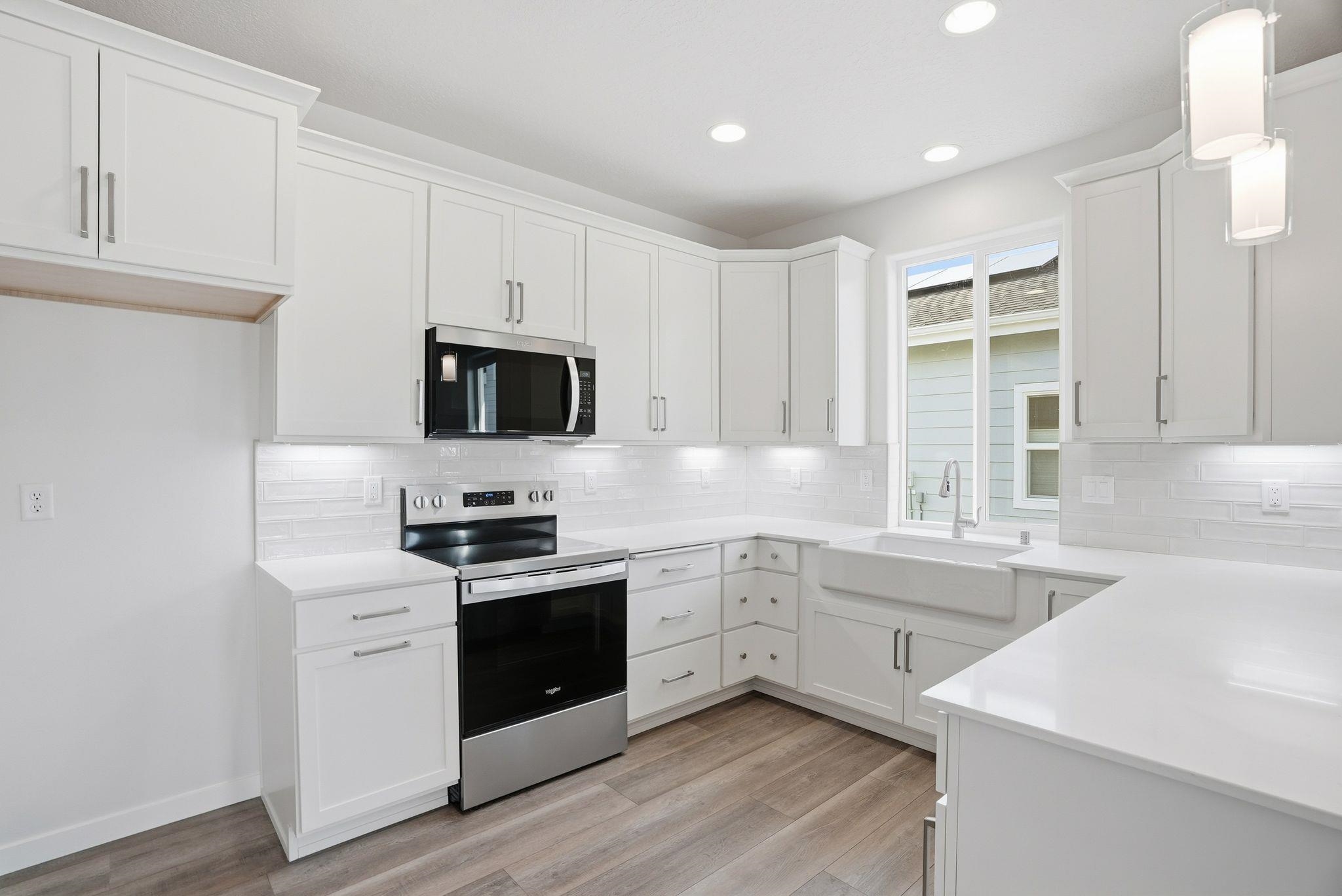 23016 E Edgewater Ln - Photo 11