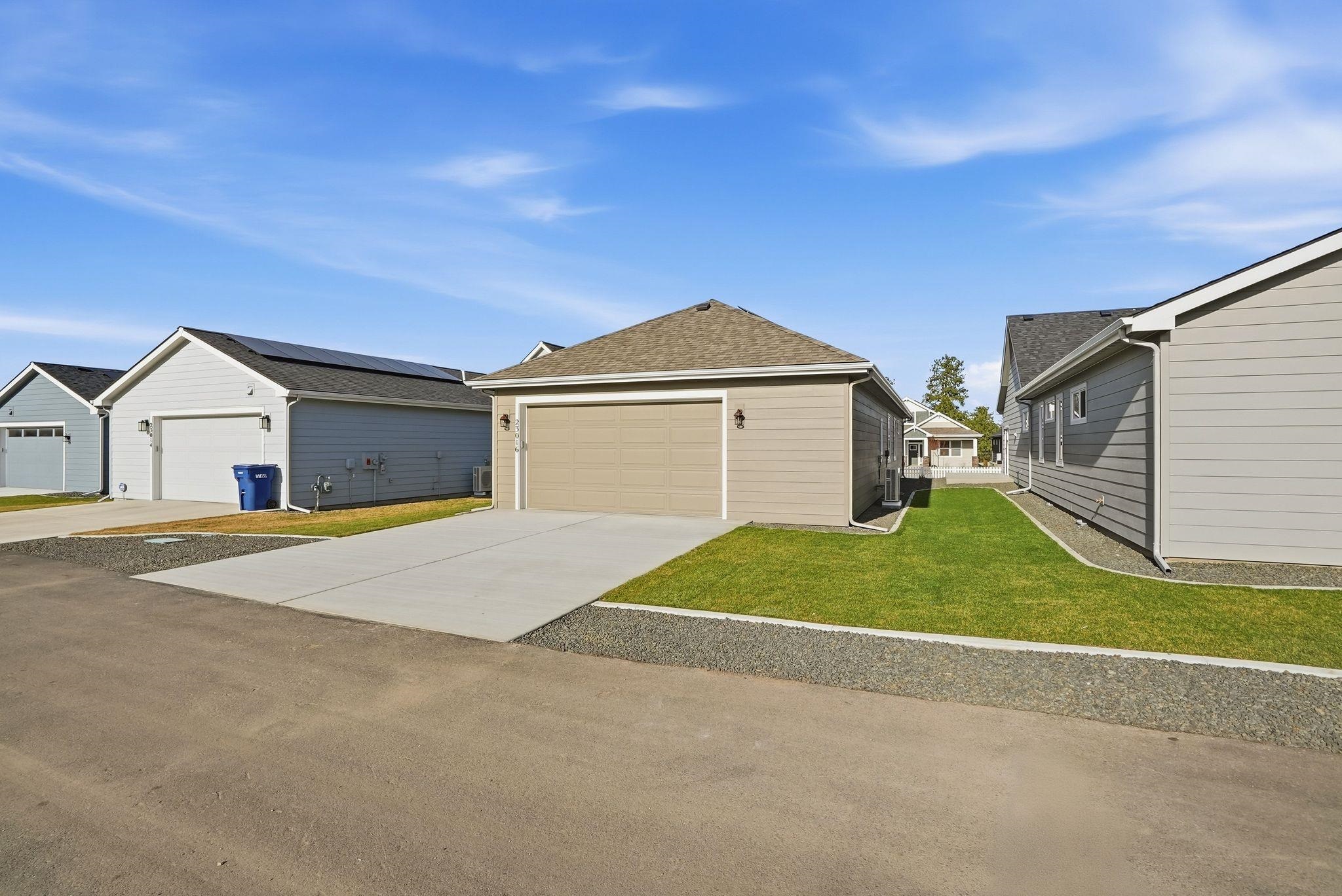 23016 E Edgewater Ln - Photo 21