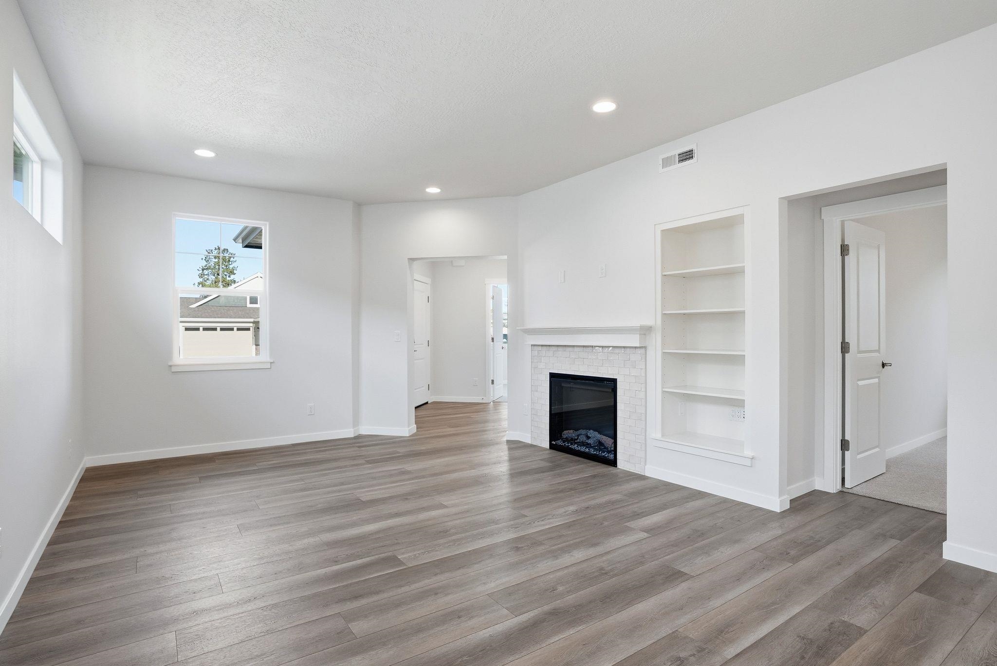 23016 E Edgewater Ln - Photo 7