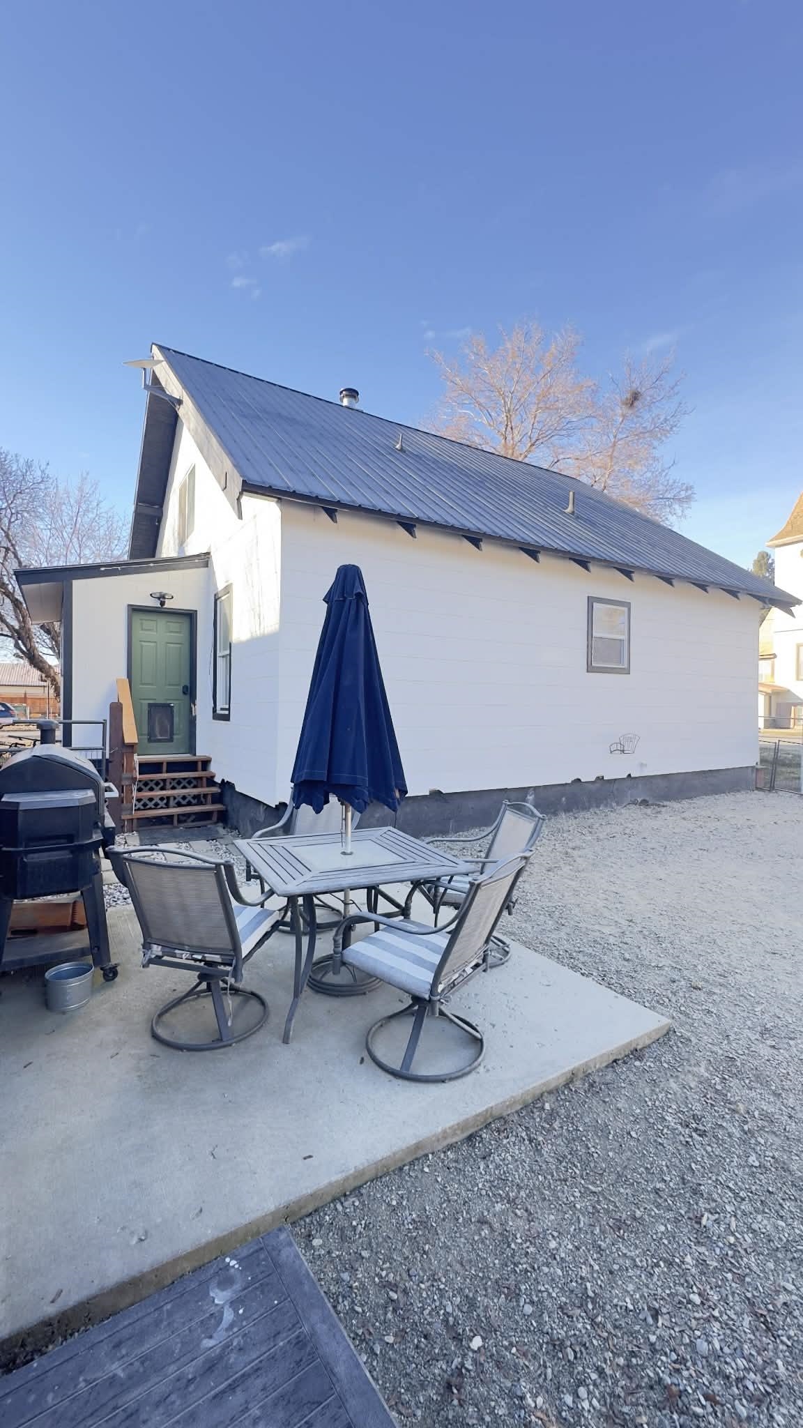 112 Houghton St - Photo 36