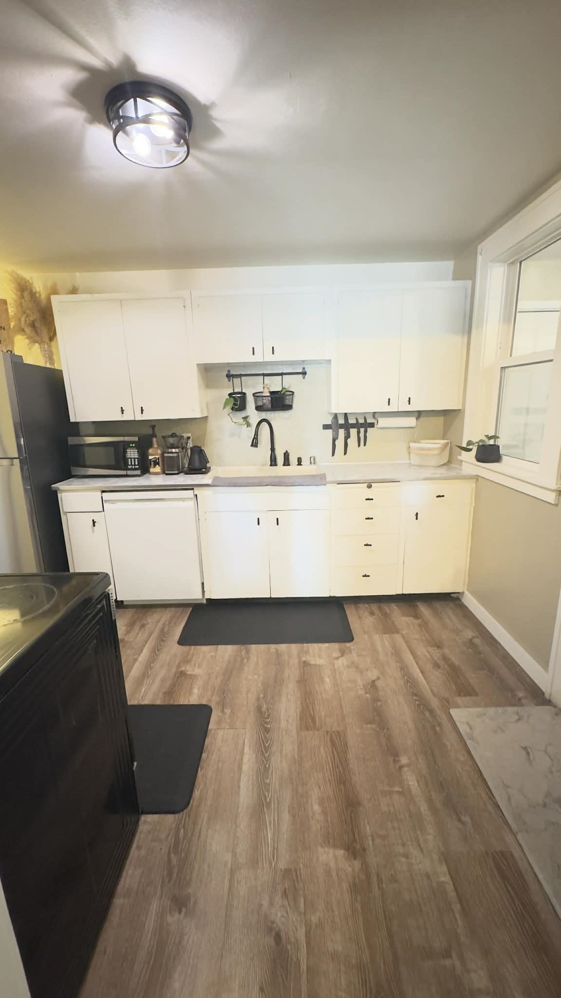 112 Houghton St - Photo 9
