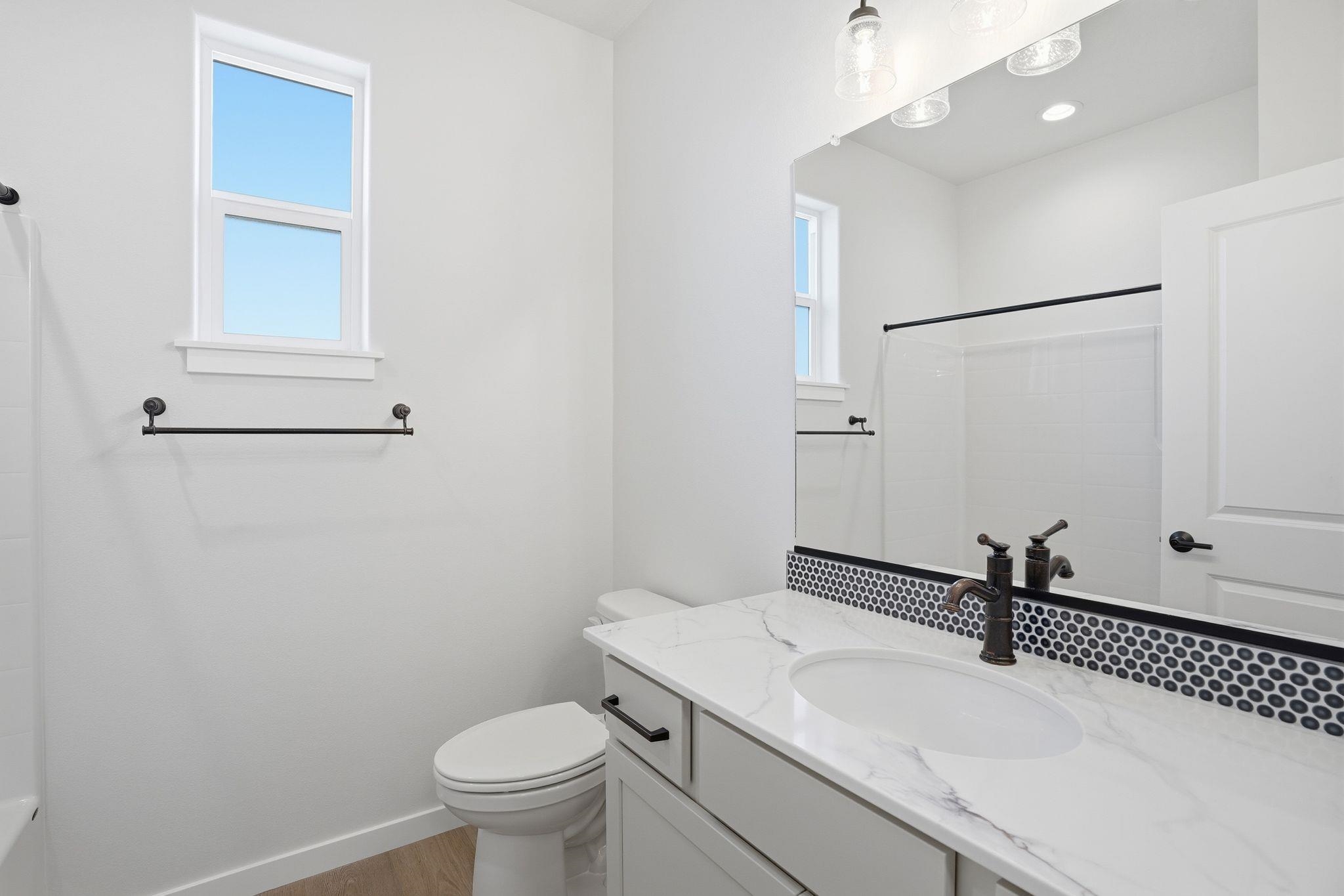 23018 E Edgewater Ln - Photo 22