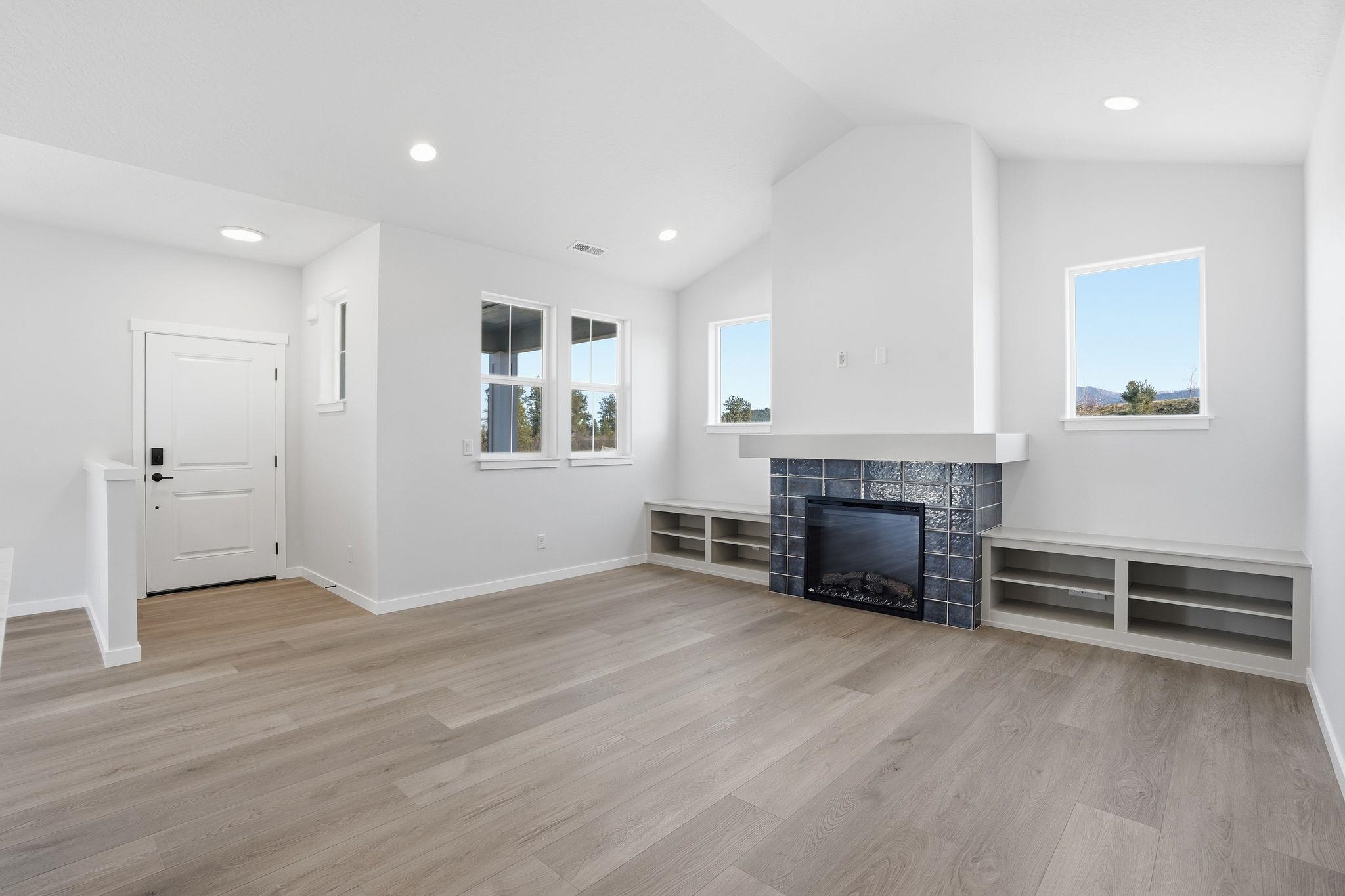 23018 E Edgewater Ln - Photo 6