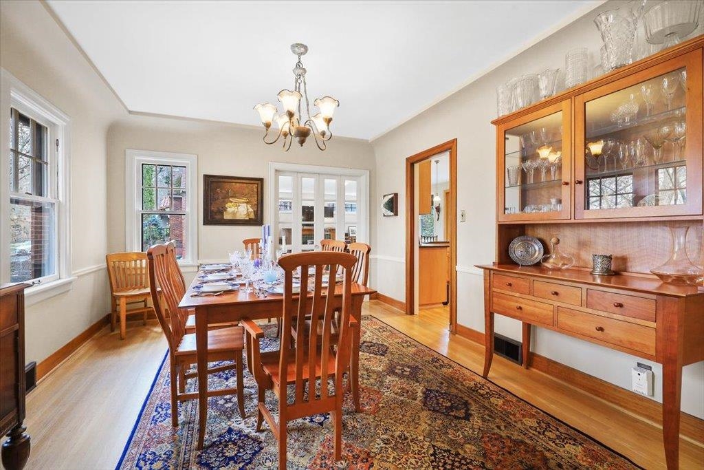 625 W 22nd Ave - Photo 7