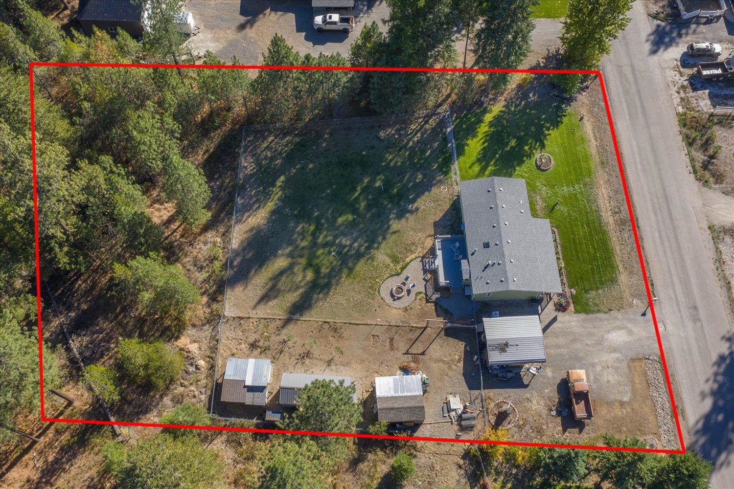 4062 Pine Meadows Dr - Photo 3