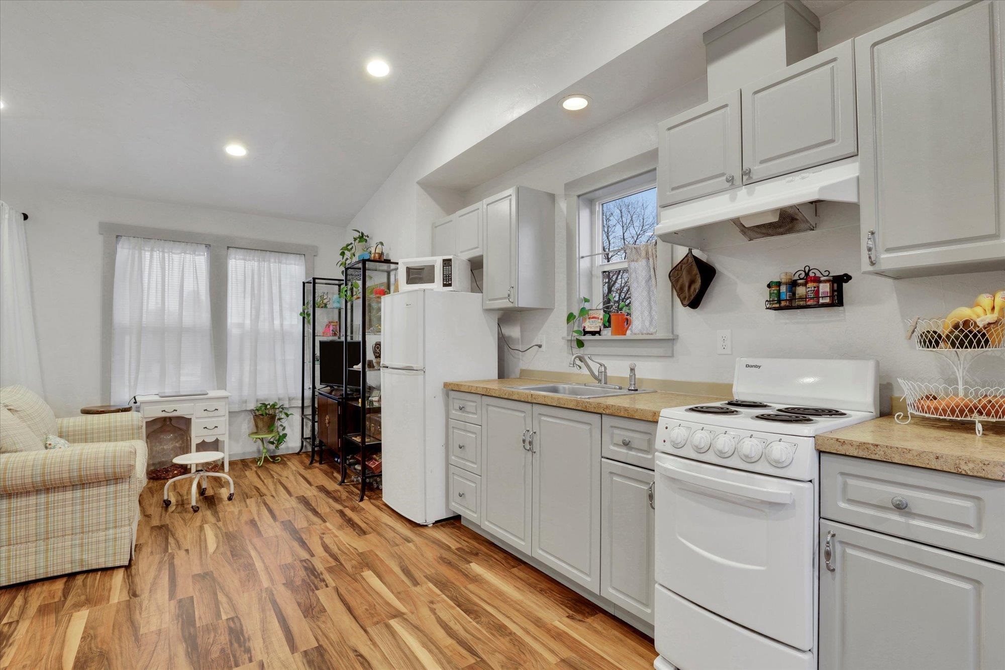 524 N Long Rd - Photo 21