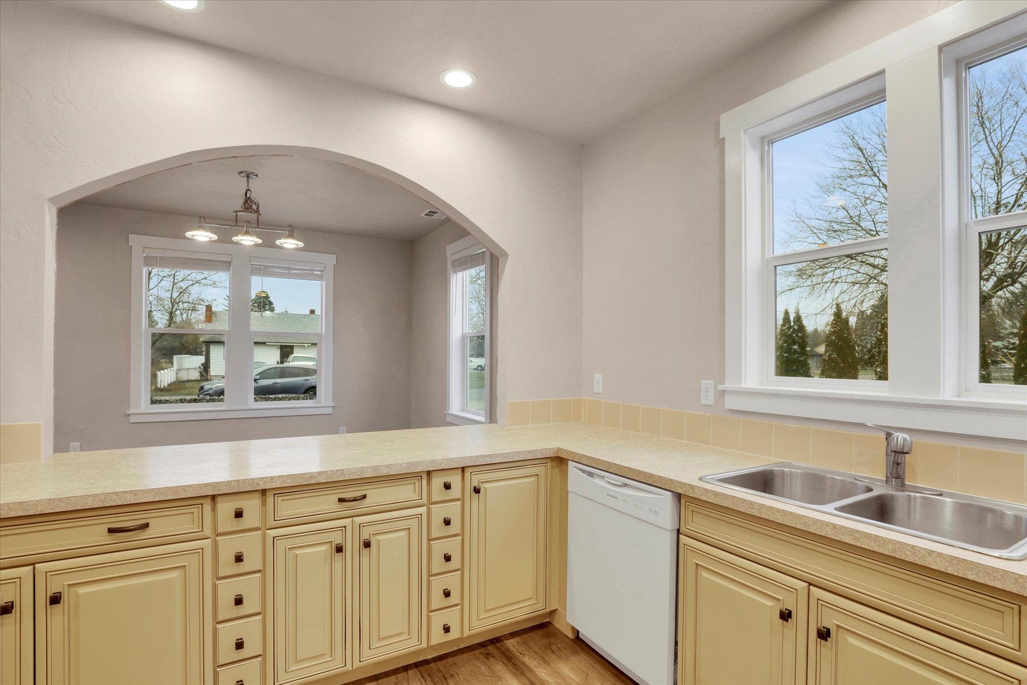 524 N Long Rd - Photo 8