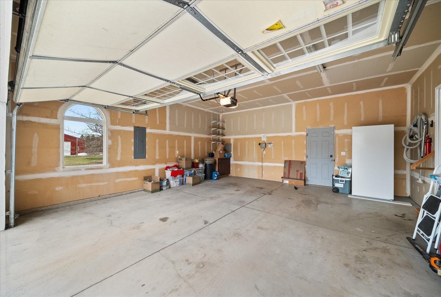 7303 E Bigelow Gulch Rd - Photo 35