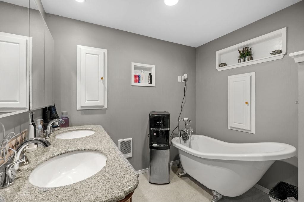 12620 N Nine Mile Rd - Photo 15