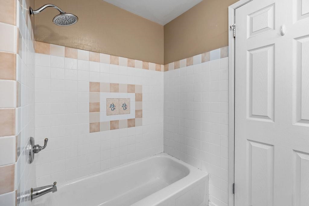 12620 N Nine Mile Rd - Photo 17