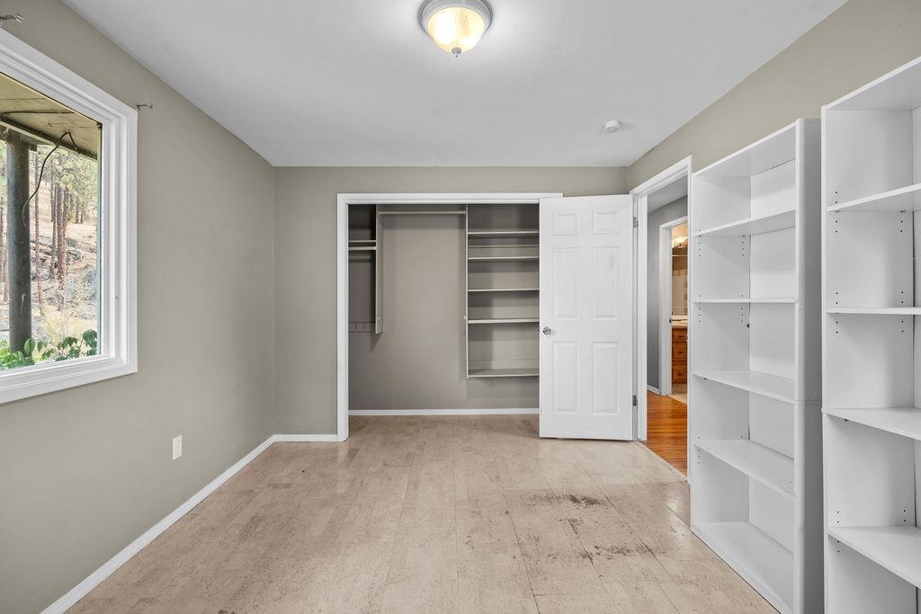 12620 N Nine Mile Rd - Photo 20