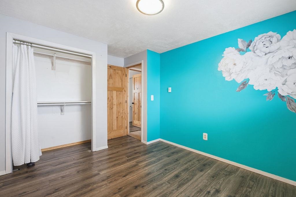11516 E 37th Ave - Photo 16