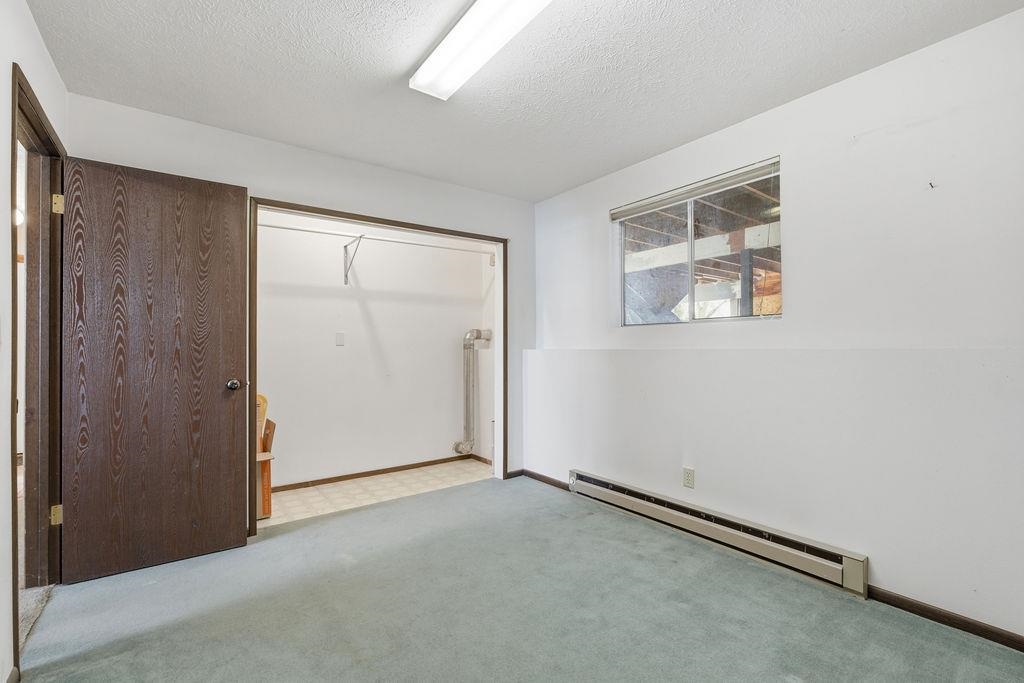 11516 E 37th Ave - Photo 28