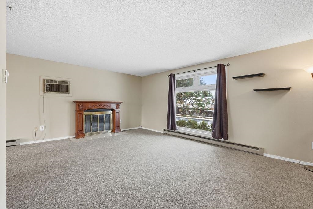 11516 E 37th Ave - Photo 6