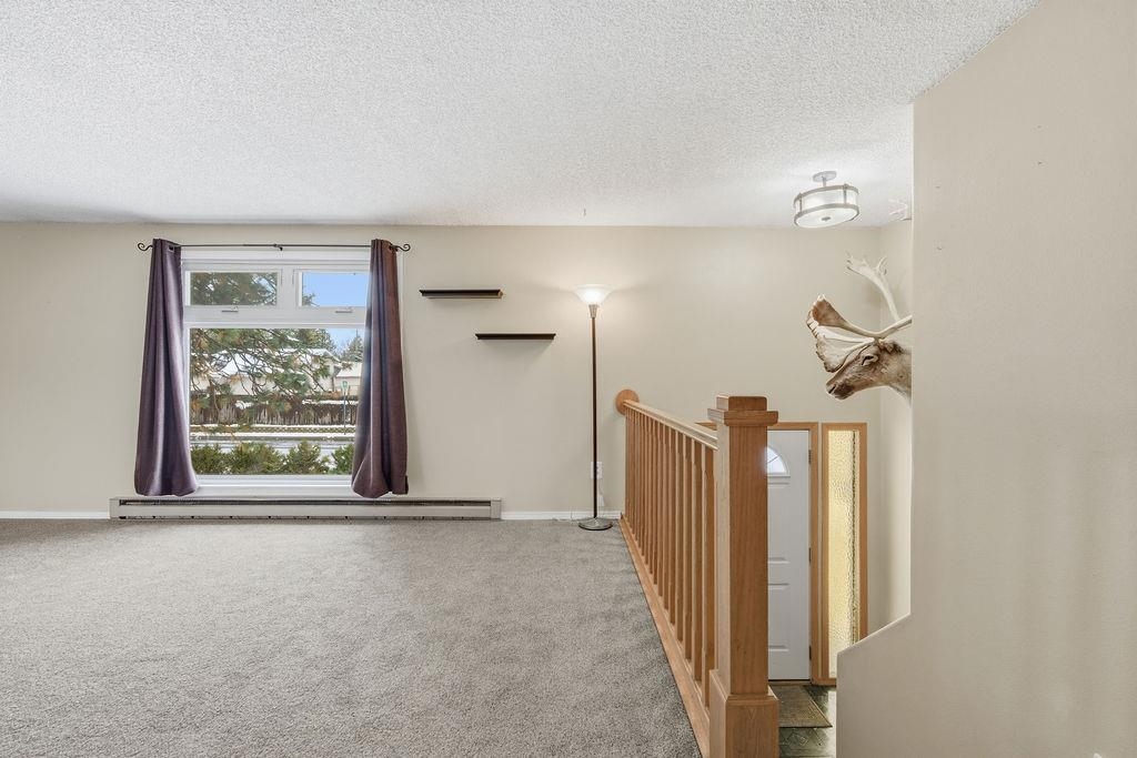 11516 E 37th Ave - Photo 7