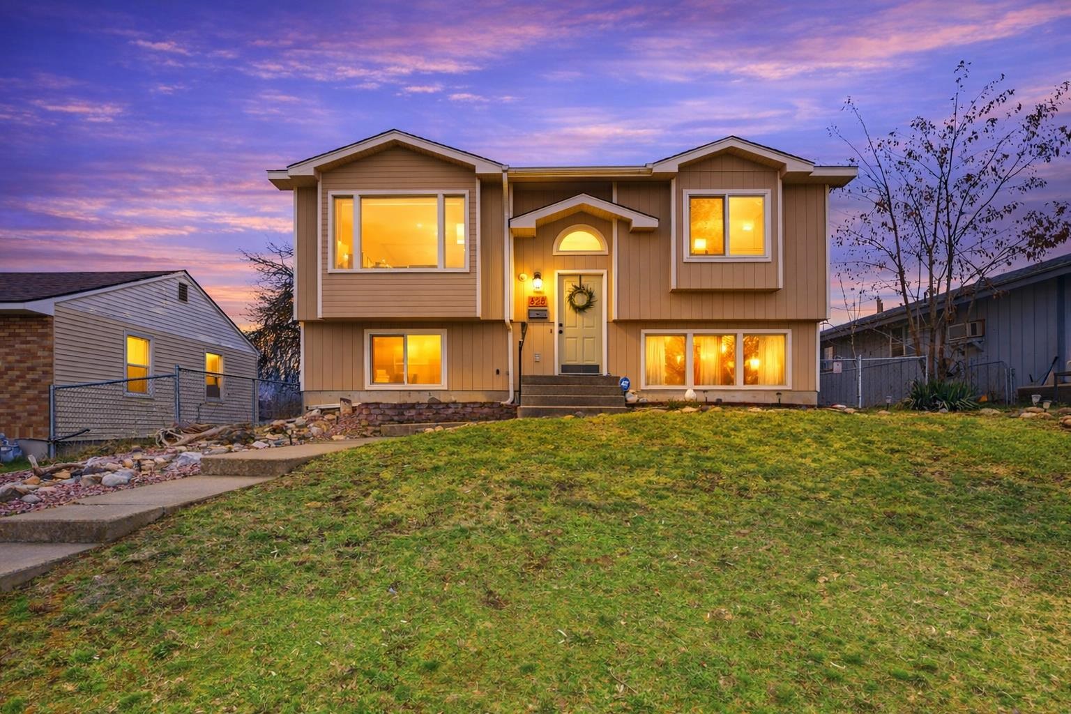 528 E Providence Ave - Photo 1