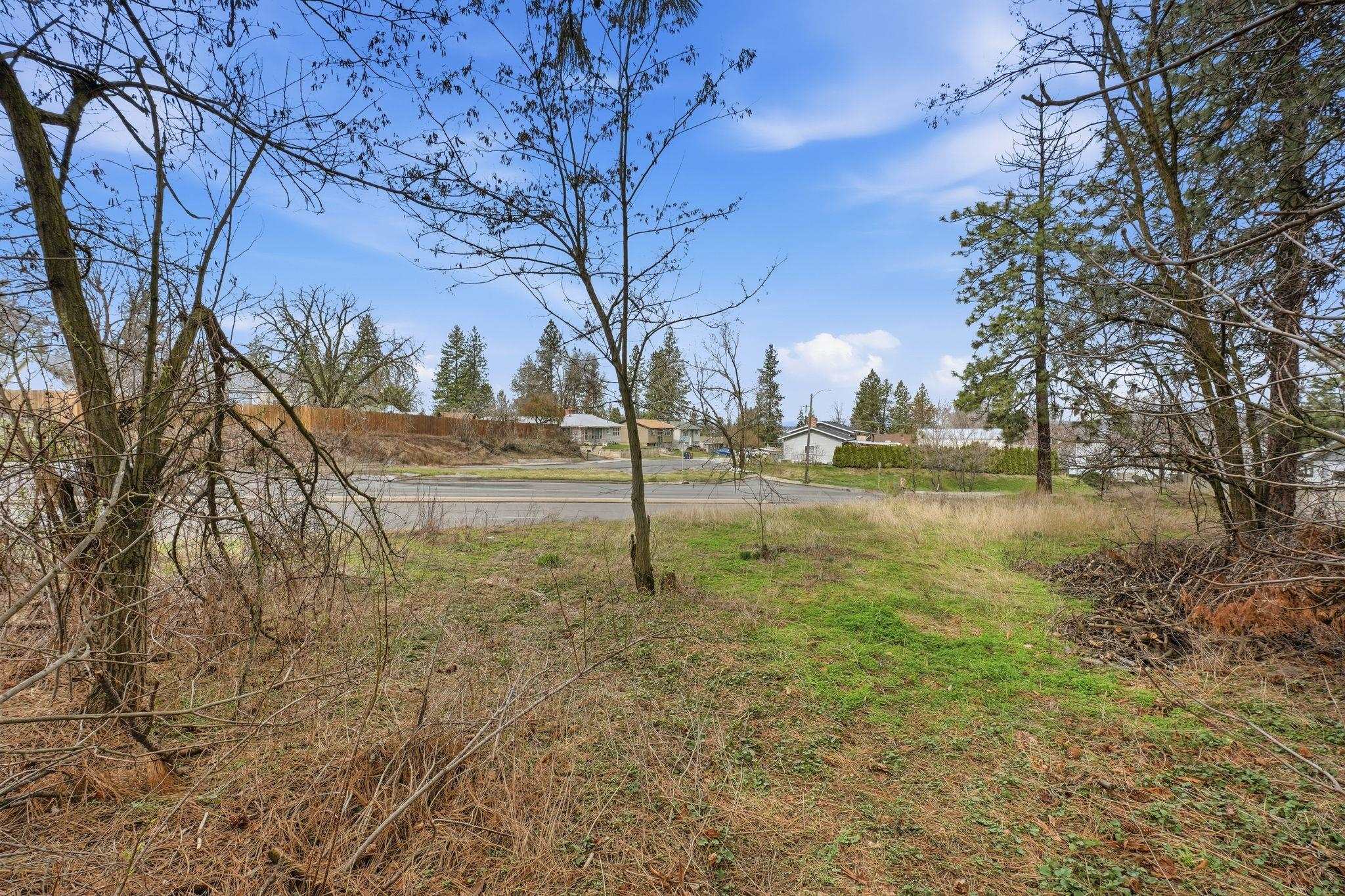 1215 S Ray St - Photo 15