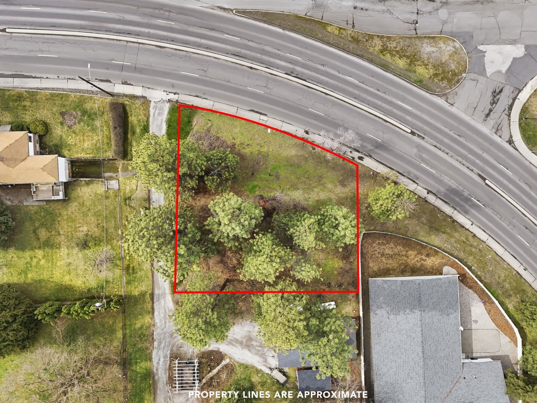 1215 S Ray St - Photo 3