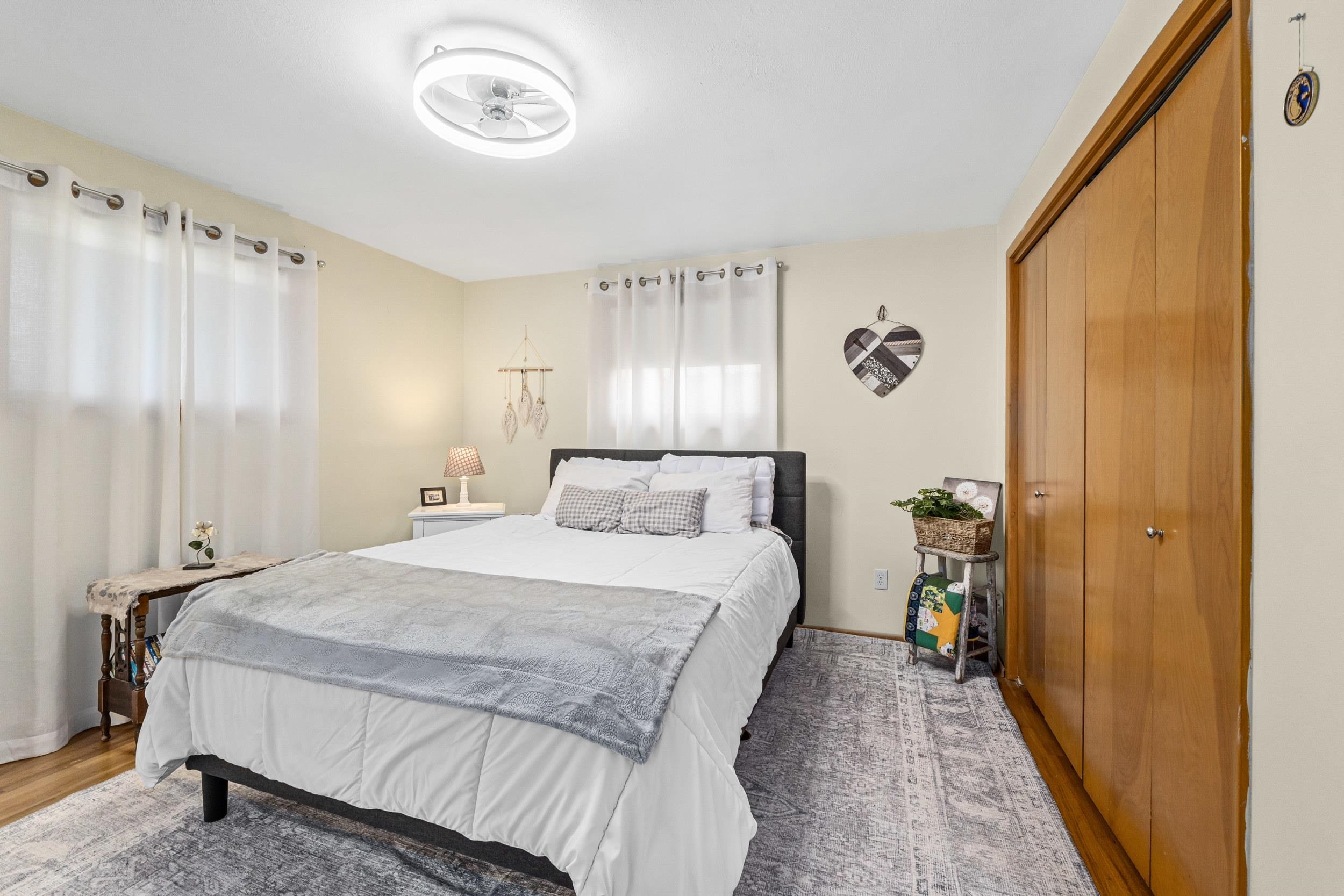 10816 E 18th Ave - Photo 14