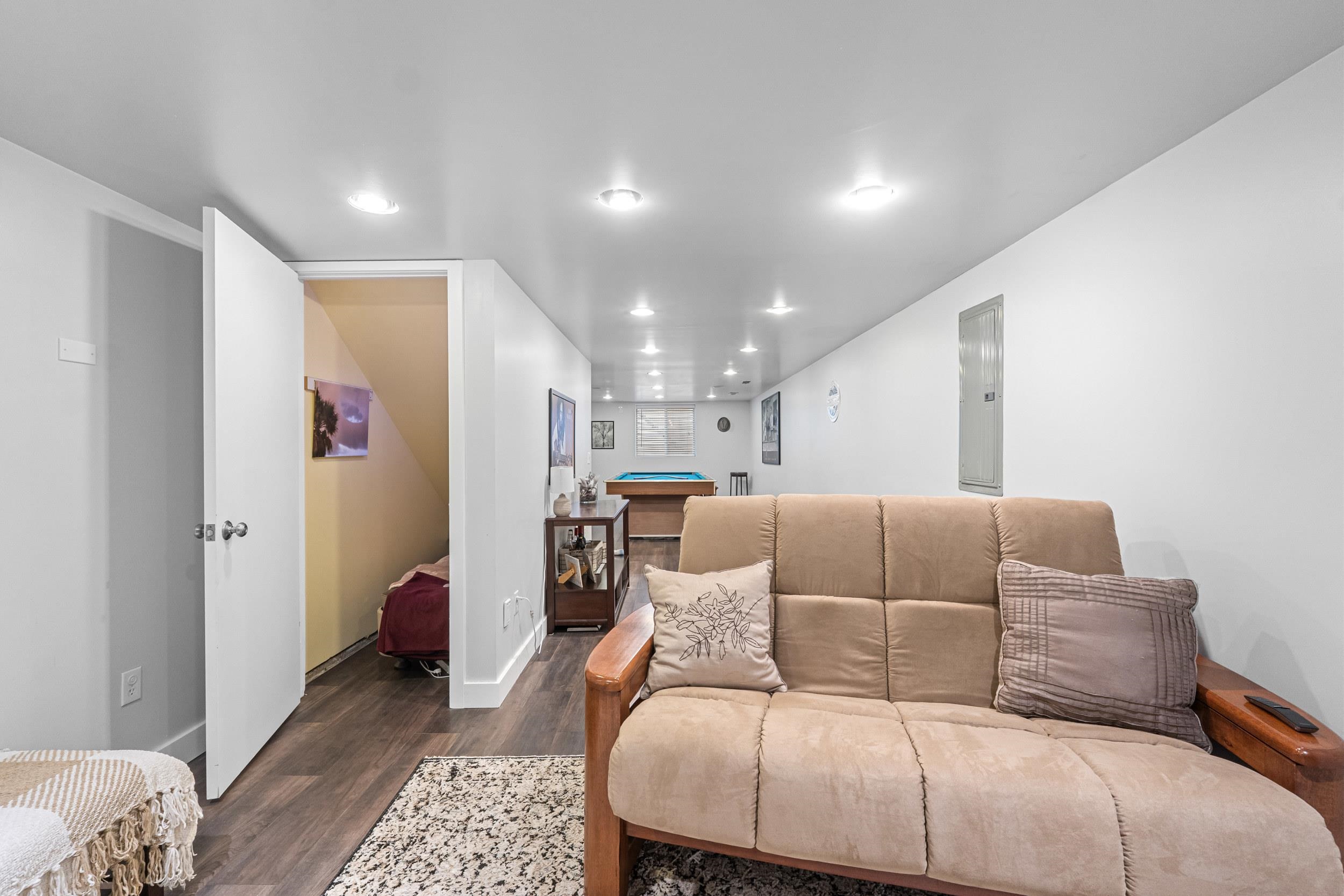 10816 E 18th Ave - Photo 24