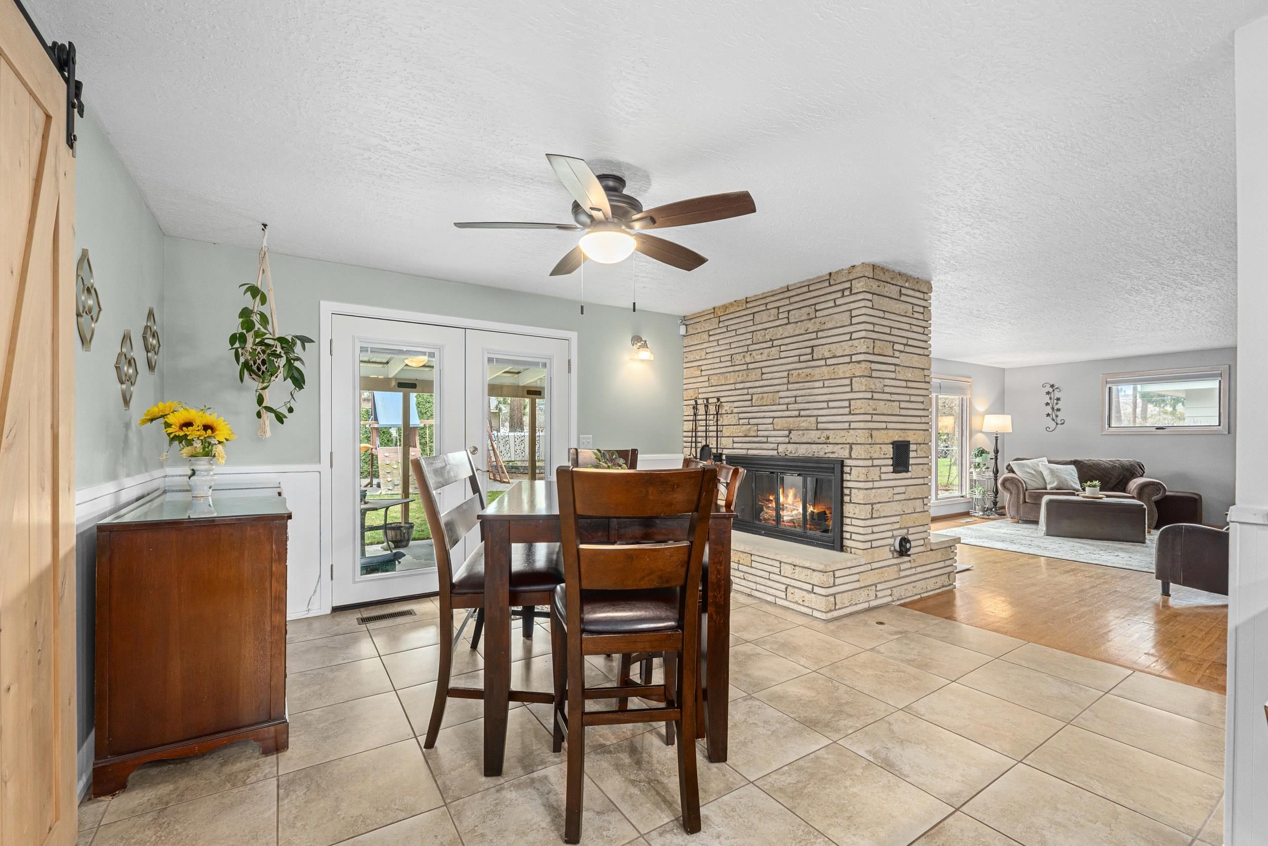 10816 E 18th Ave - Photo 8