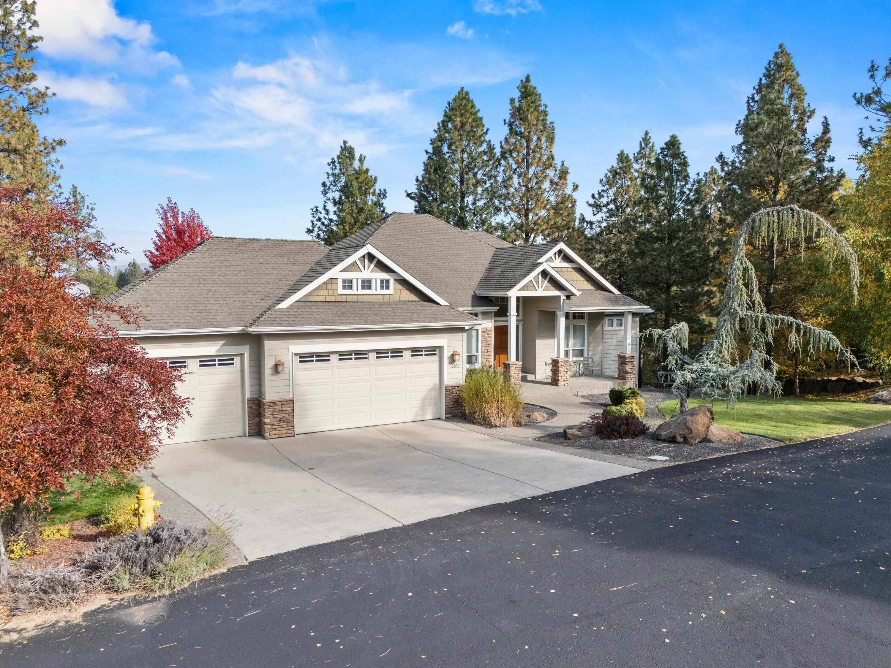 13821 E Bellessa Ln - Photo 2