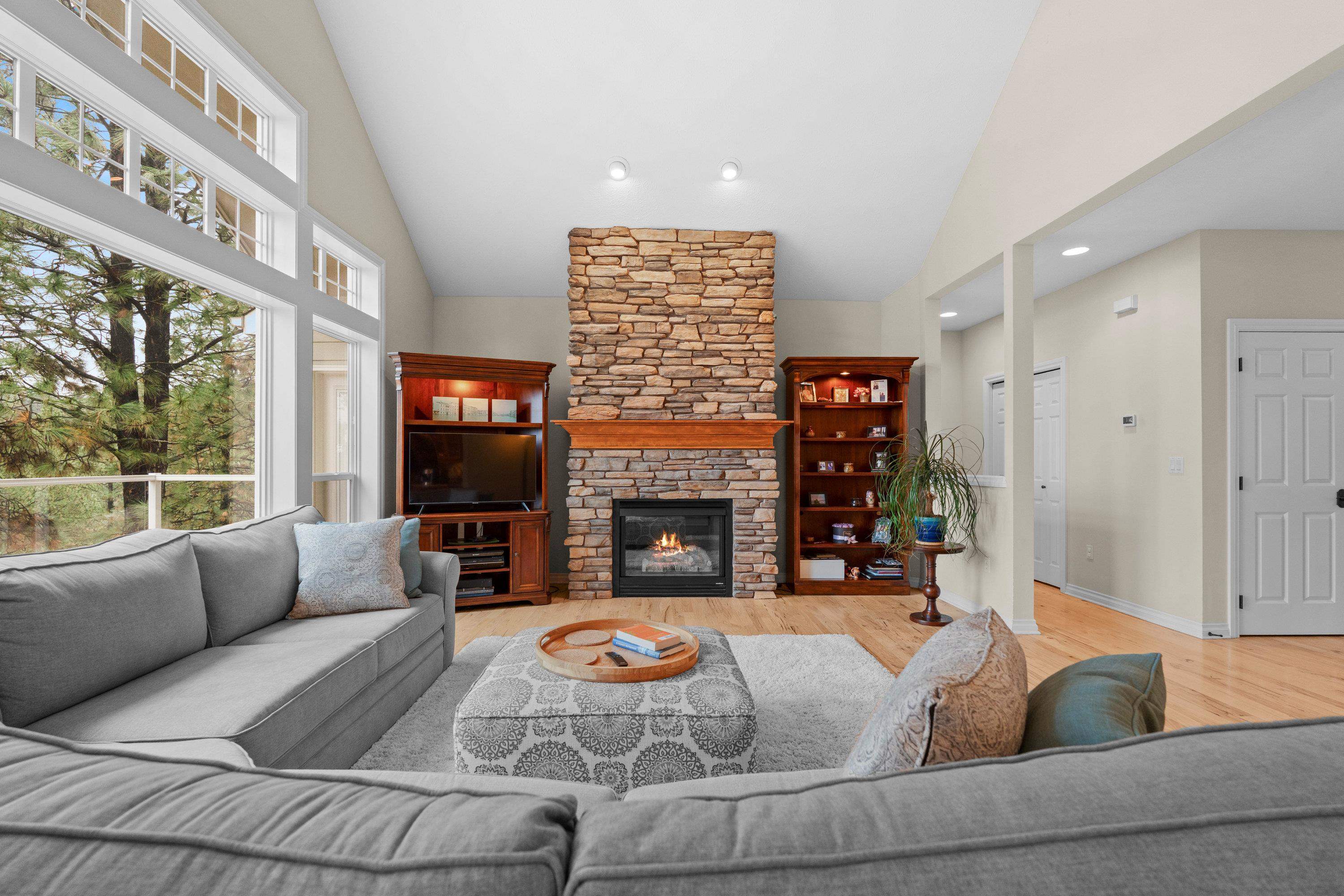 13821 E Bellessa Ln - Photo 8
