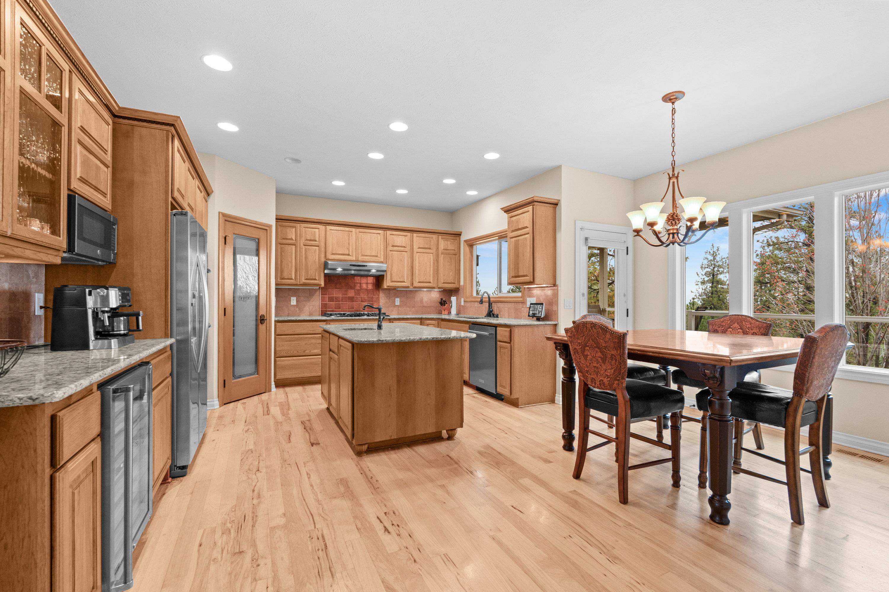 13821 E Bellessa Ln - Photo 10