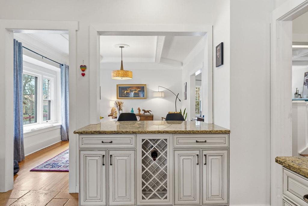 1427 S Madison St - Photo 8