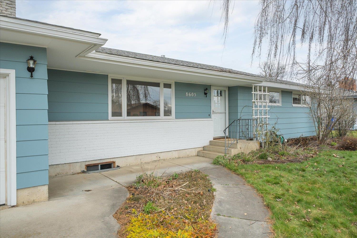 8605 E Whitman Ave - Photo 3