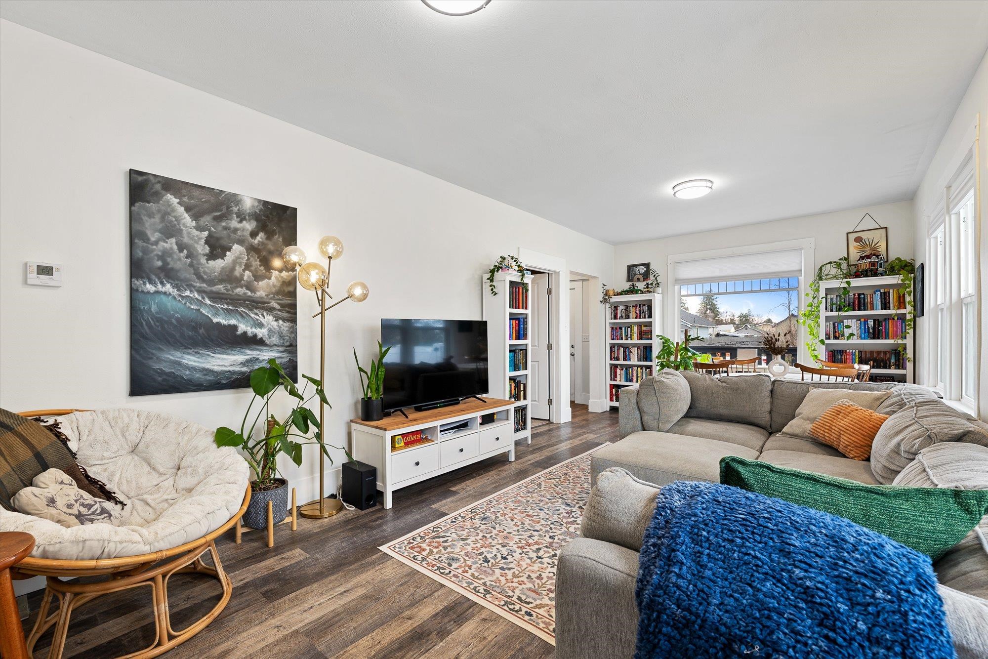 3817 E 28th Ave - Photo 3