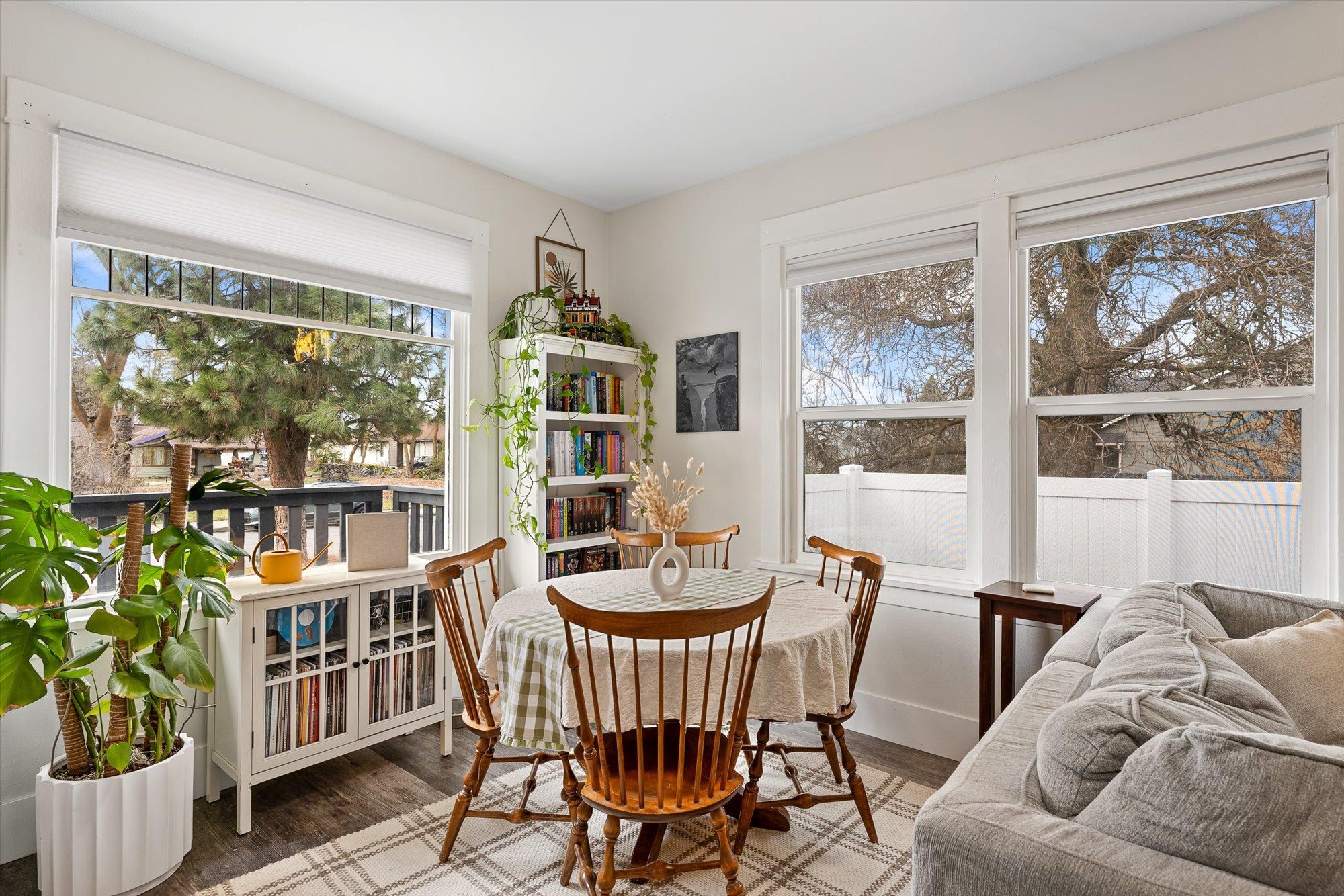 3817 E 28th Ave - Photo 4