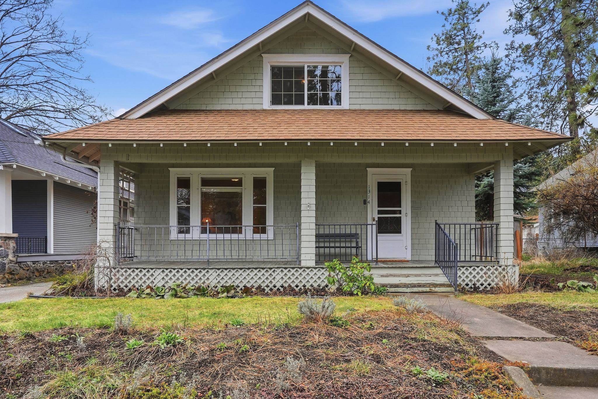1314 E 17th Ave - Photo 2