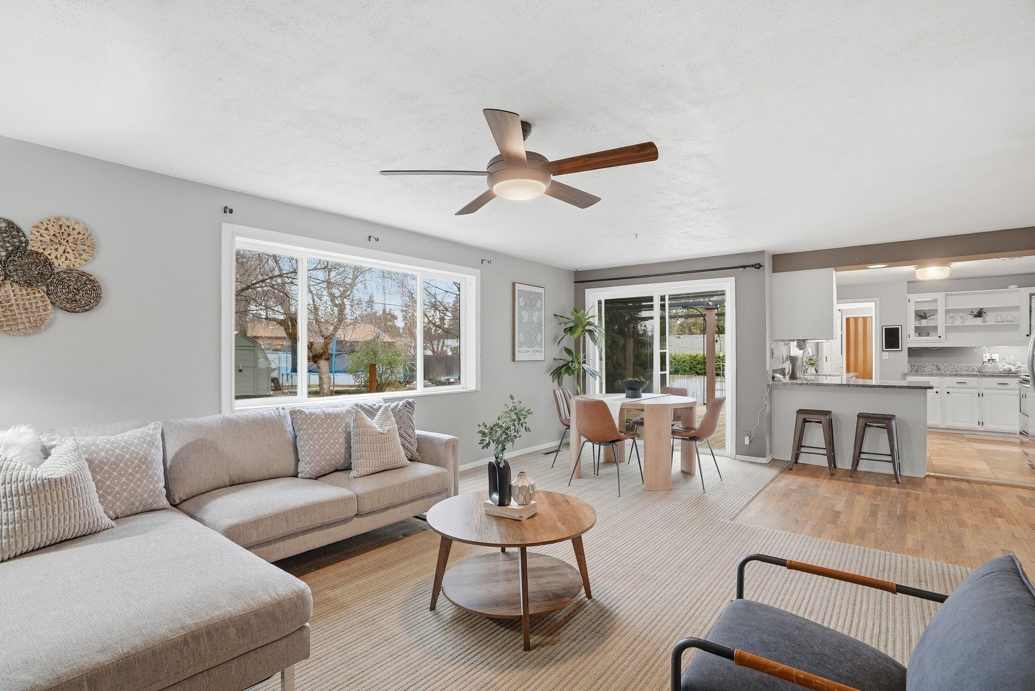 1810 E 39th Ave - Photo 11