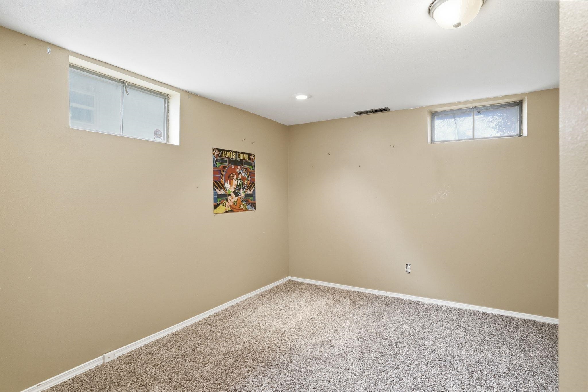 1810 E 39th Ave - Photo 23