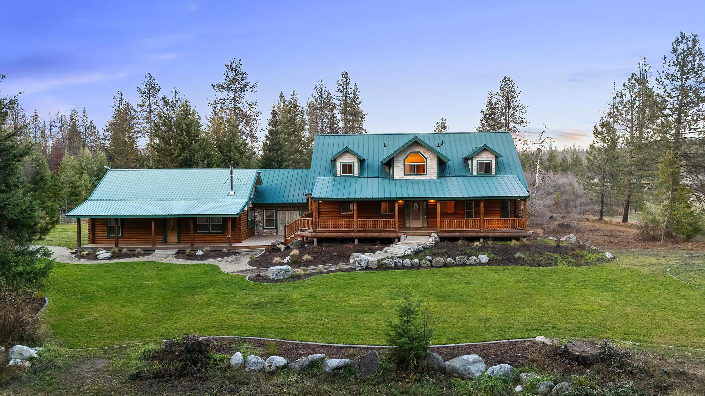 12621 E Blanchard Rd - Photo 2