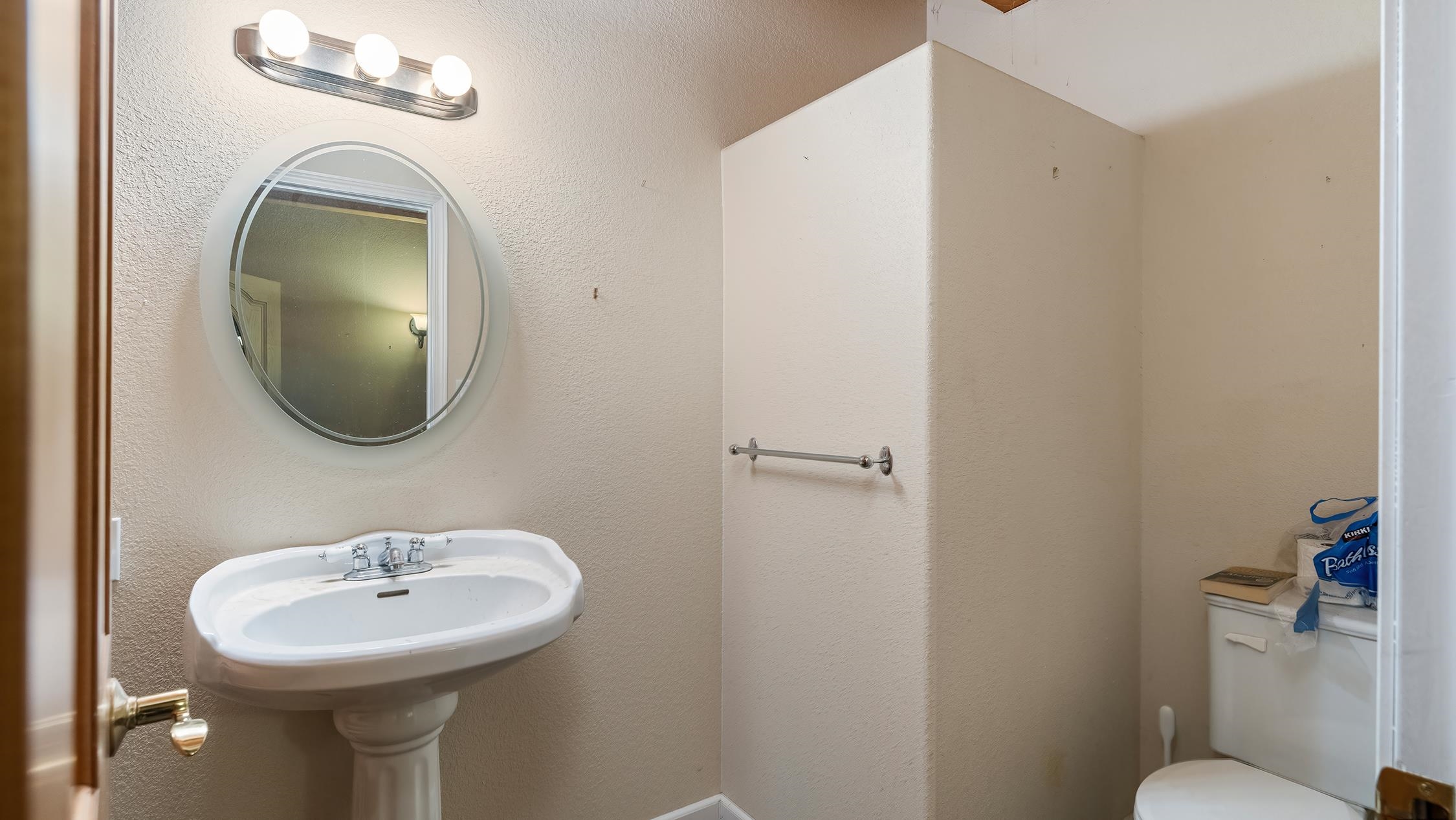 12621 E Blanchard Rd - Photo 19