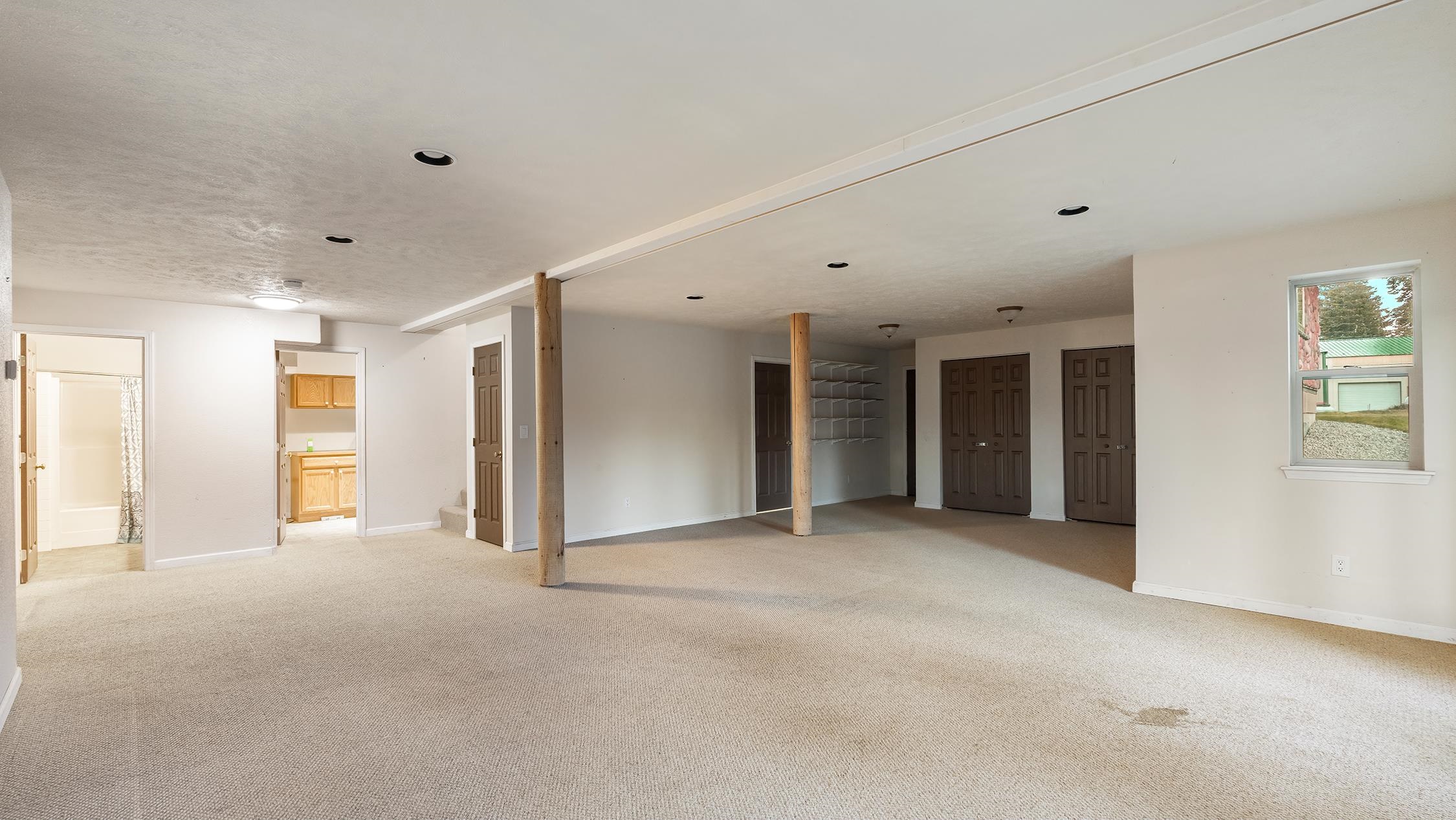12621 E Blanchard Rd - Photo 24