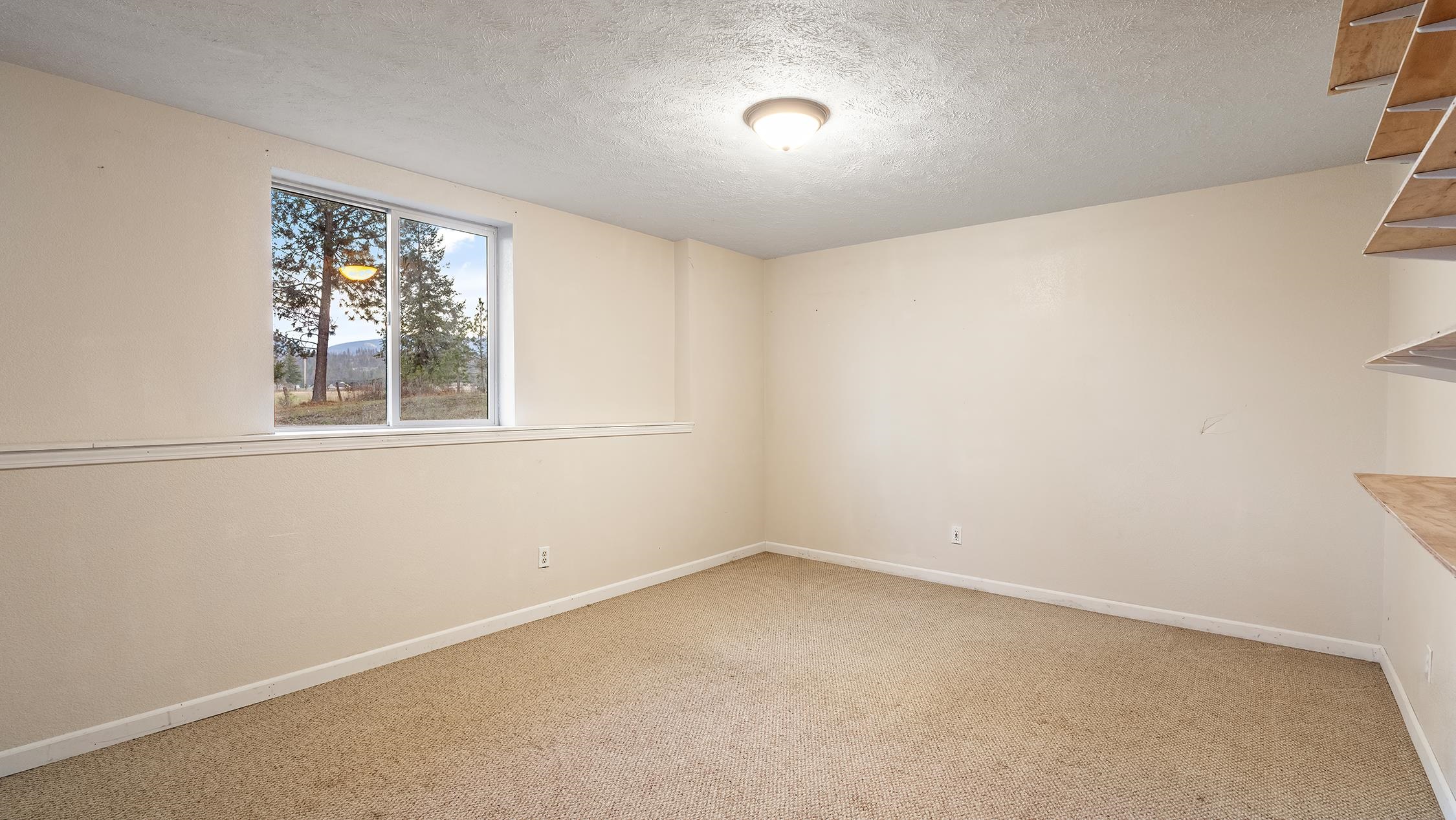 12621 E Blanchard Rd - Photo 28