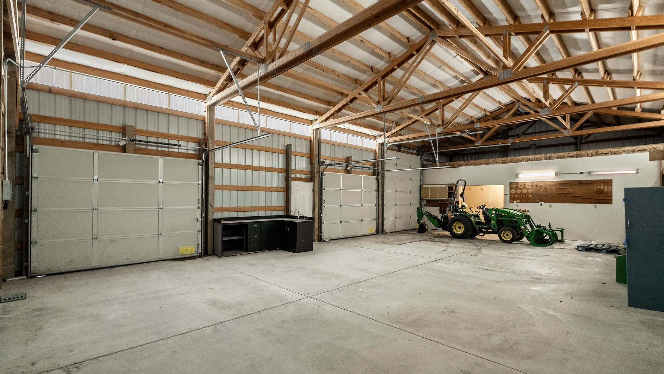 12621 E Blanchard Rd - Photo 45
