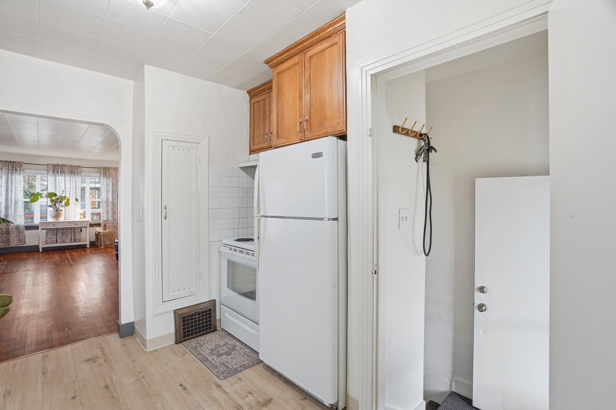2124 W Jackson Ave - Photo 15
