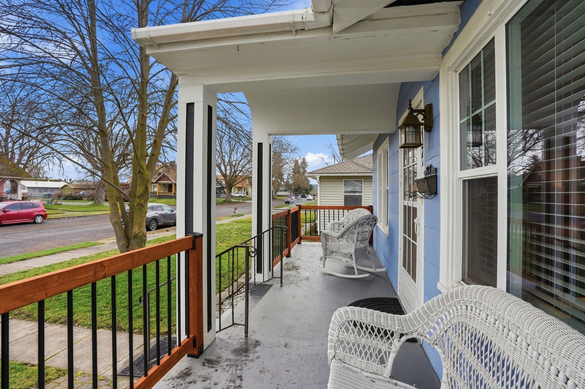 2124 W Jackson Ave - Photo 4