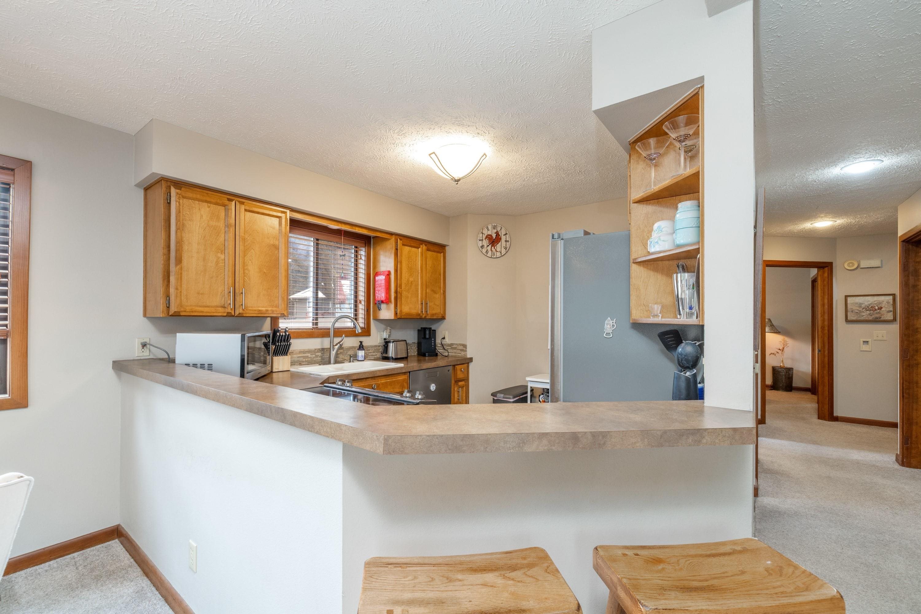 707 W Briar Cliff Ct - Photo 13