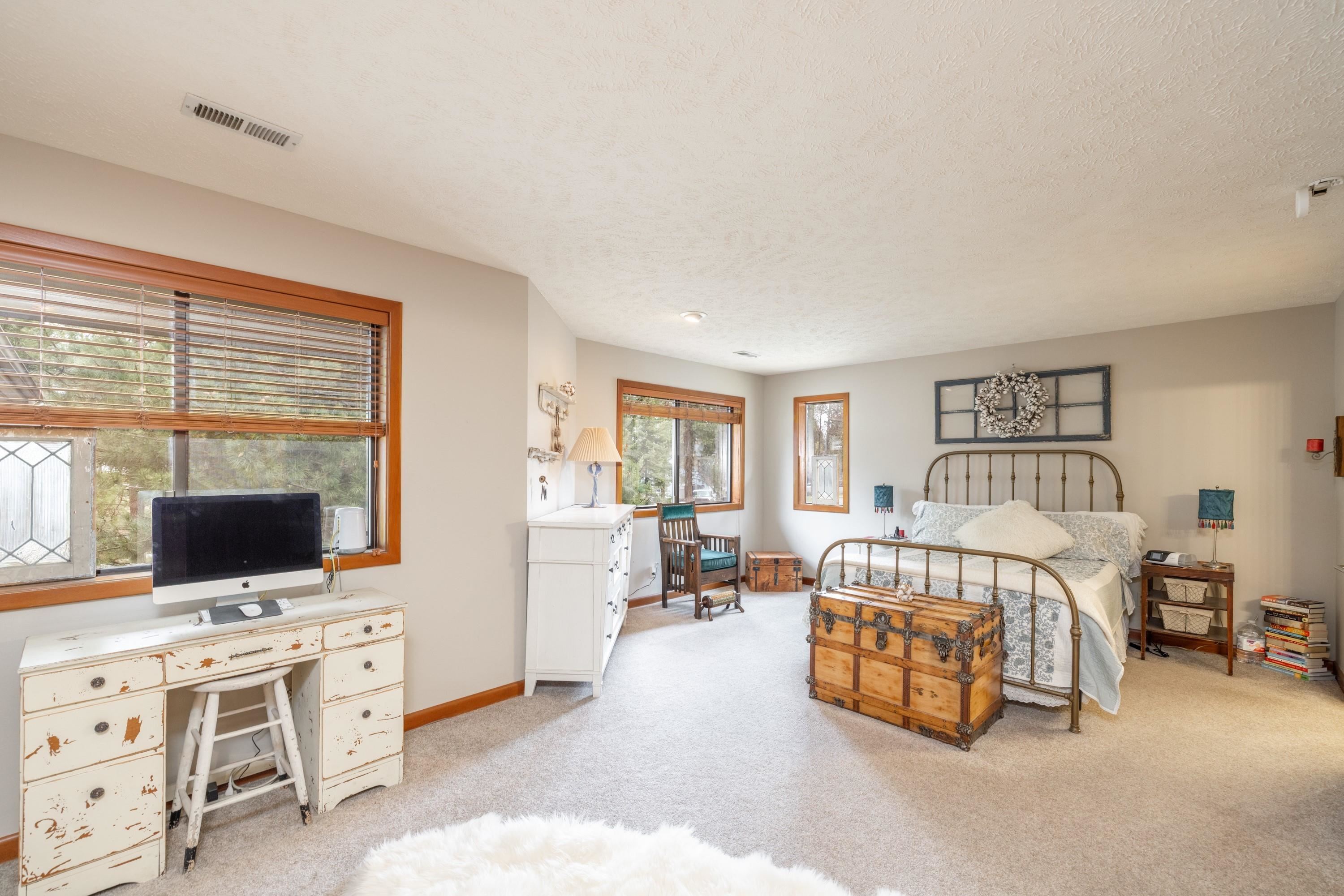707 W Briar Cliff Ct - Photo 17